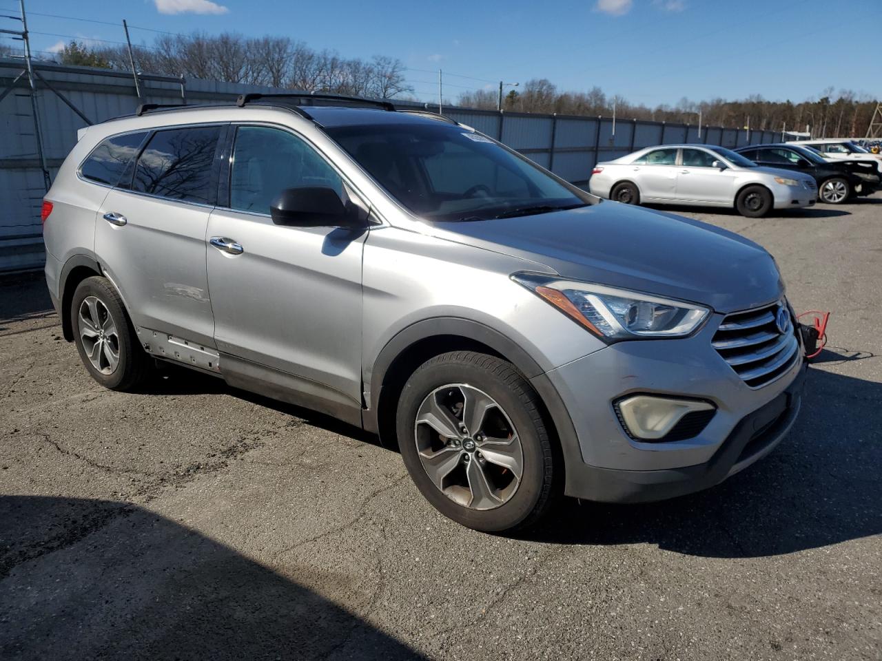 2014 Hyundai Santa Fe - Image 4