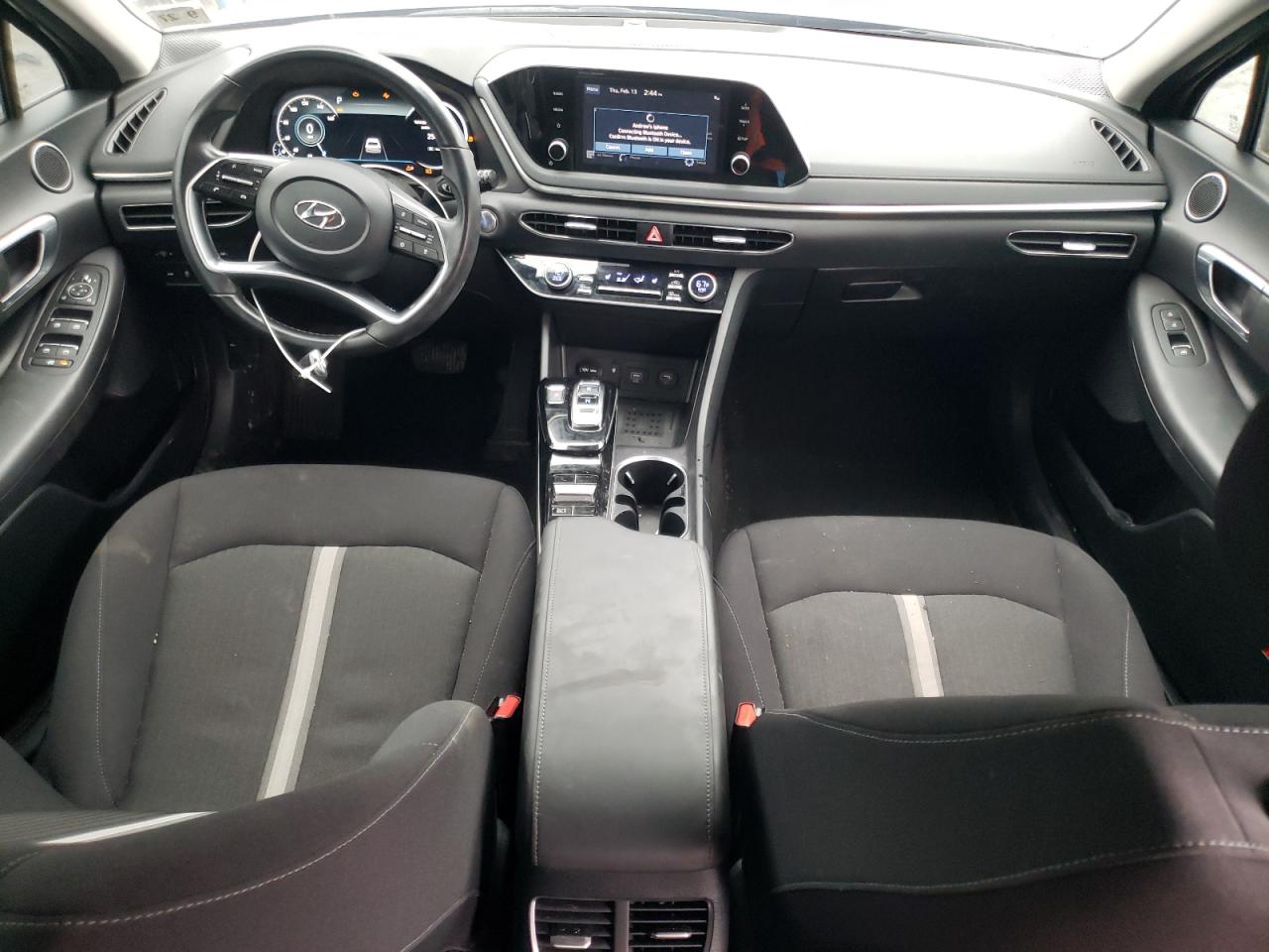 2022 Hyundai Sonata - Image 8