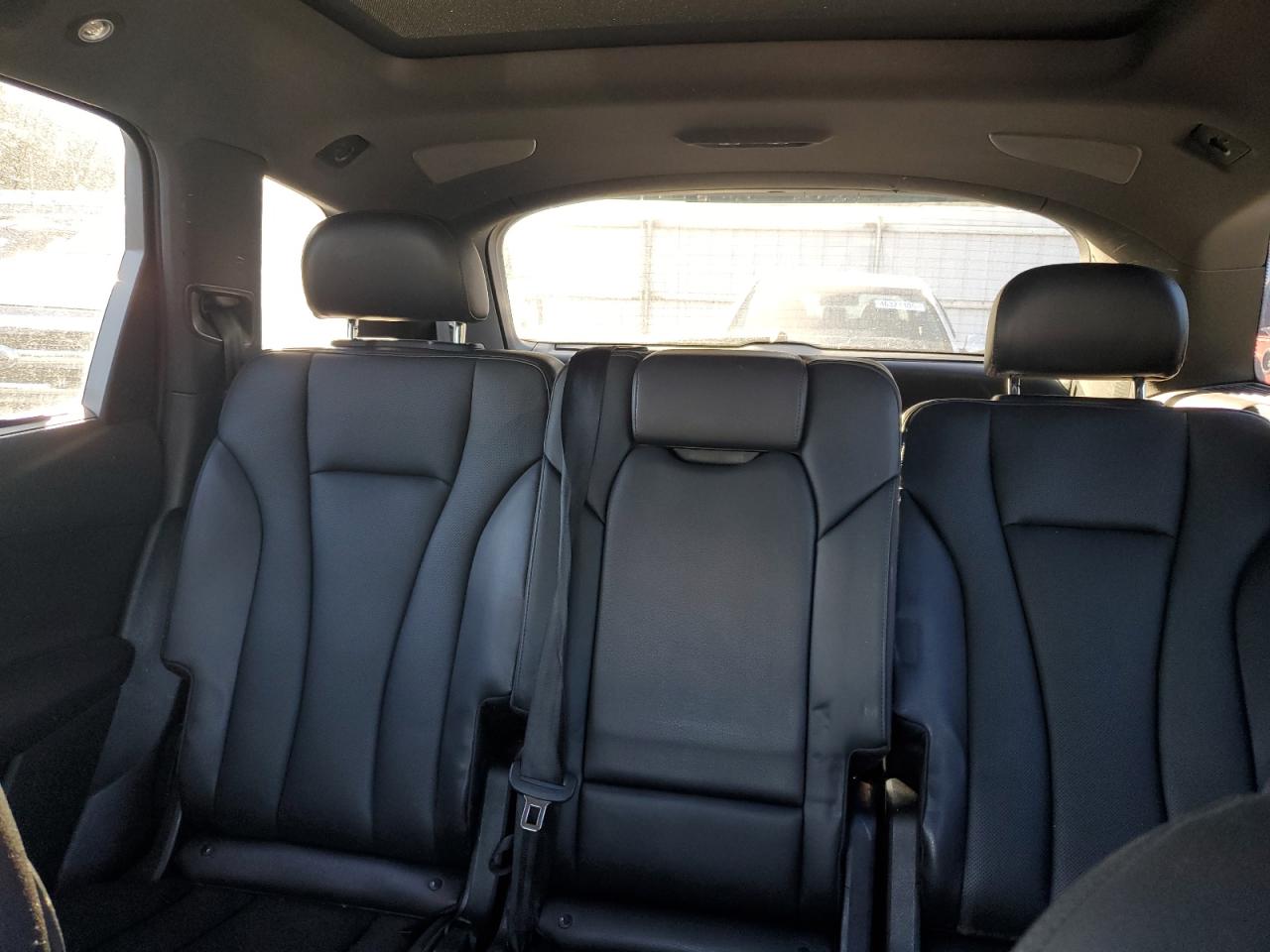 2018 Audi Q7 - Image 10