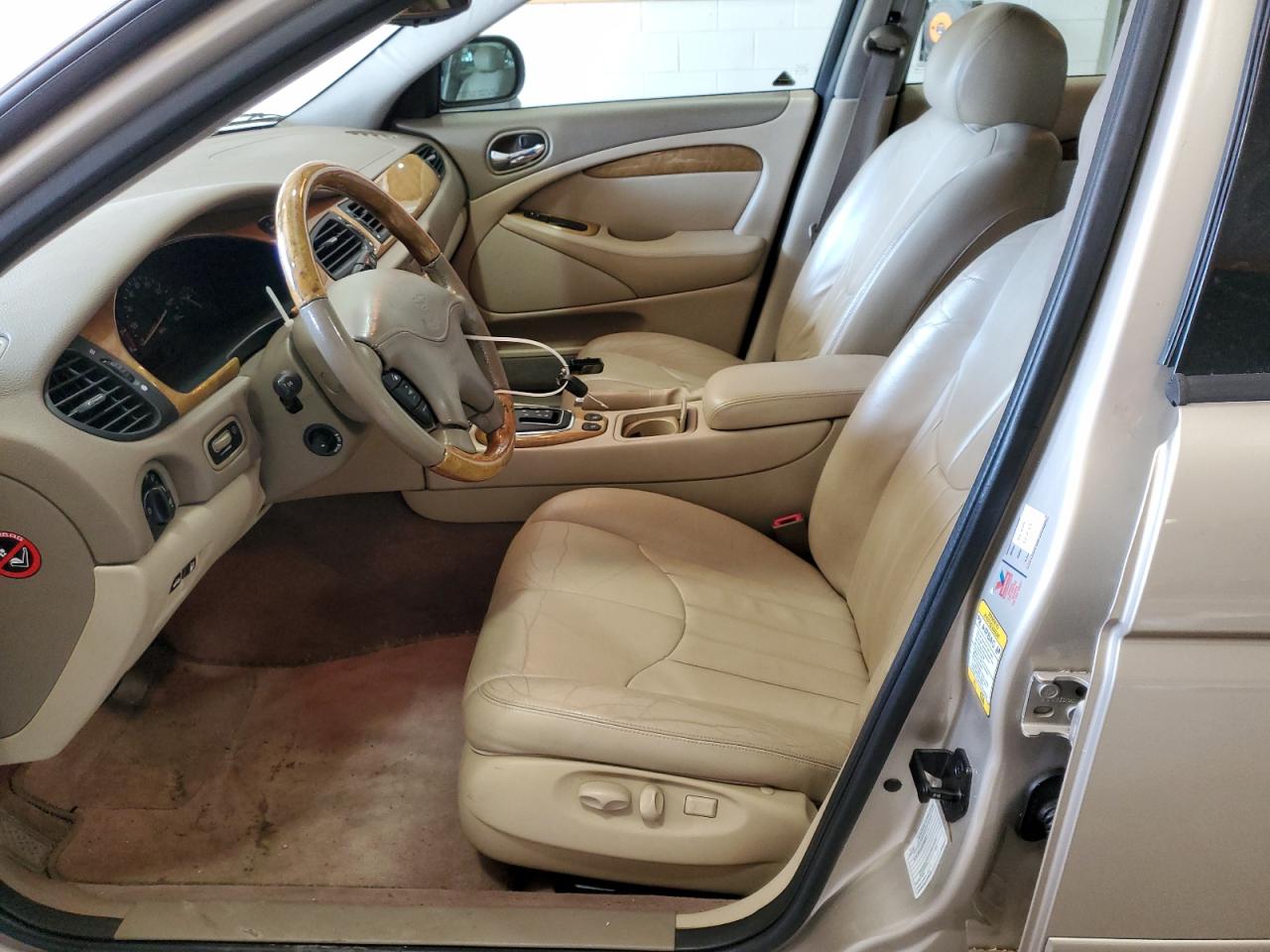 2000 Jaguar S-Type VIN: SADJA01C0YSL48589 Lot: 46538215