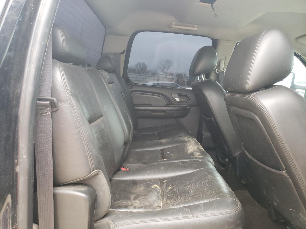 2014 GMC Sierra - Image 10