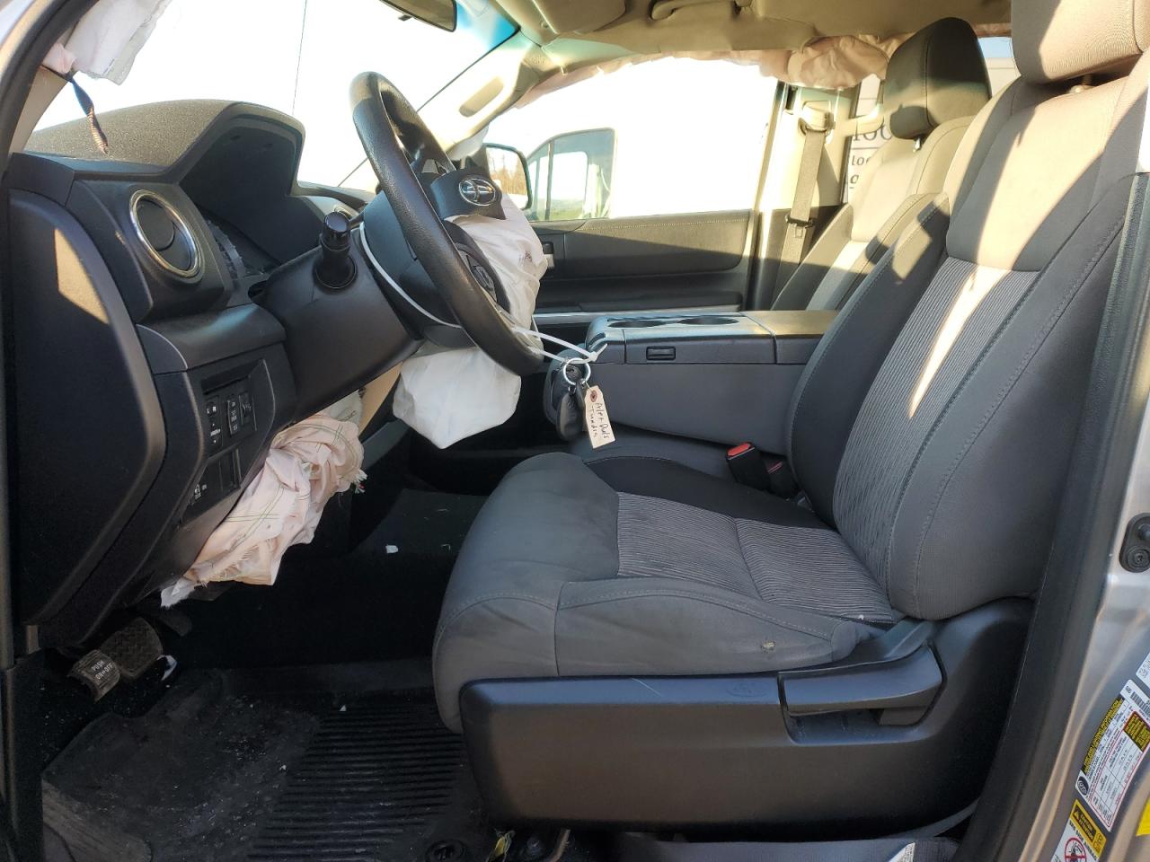 2016 Toyota Tundra - Image 7