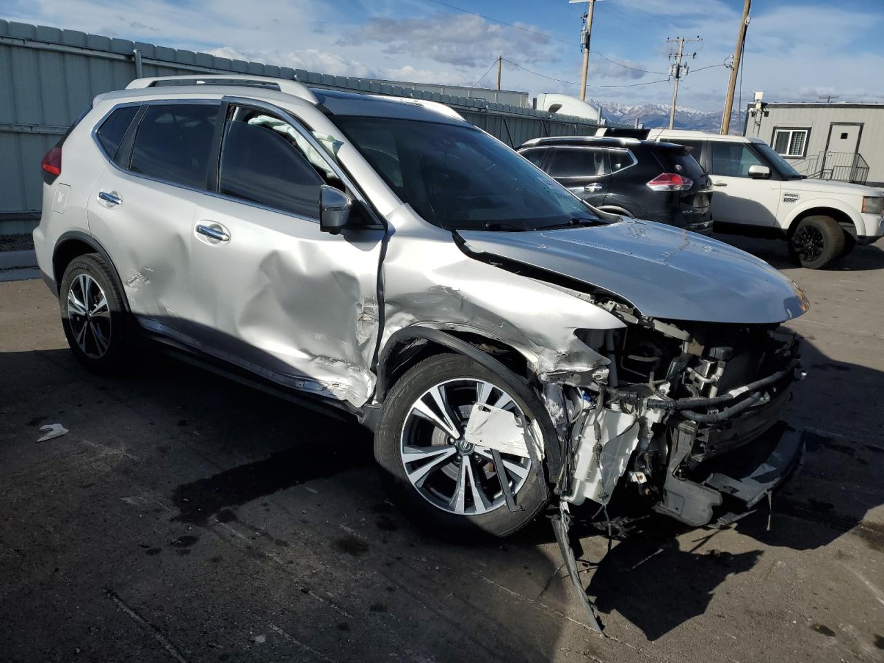 5N1AT2MV3HC751922 NISSAN ROGUE 2017