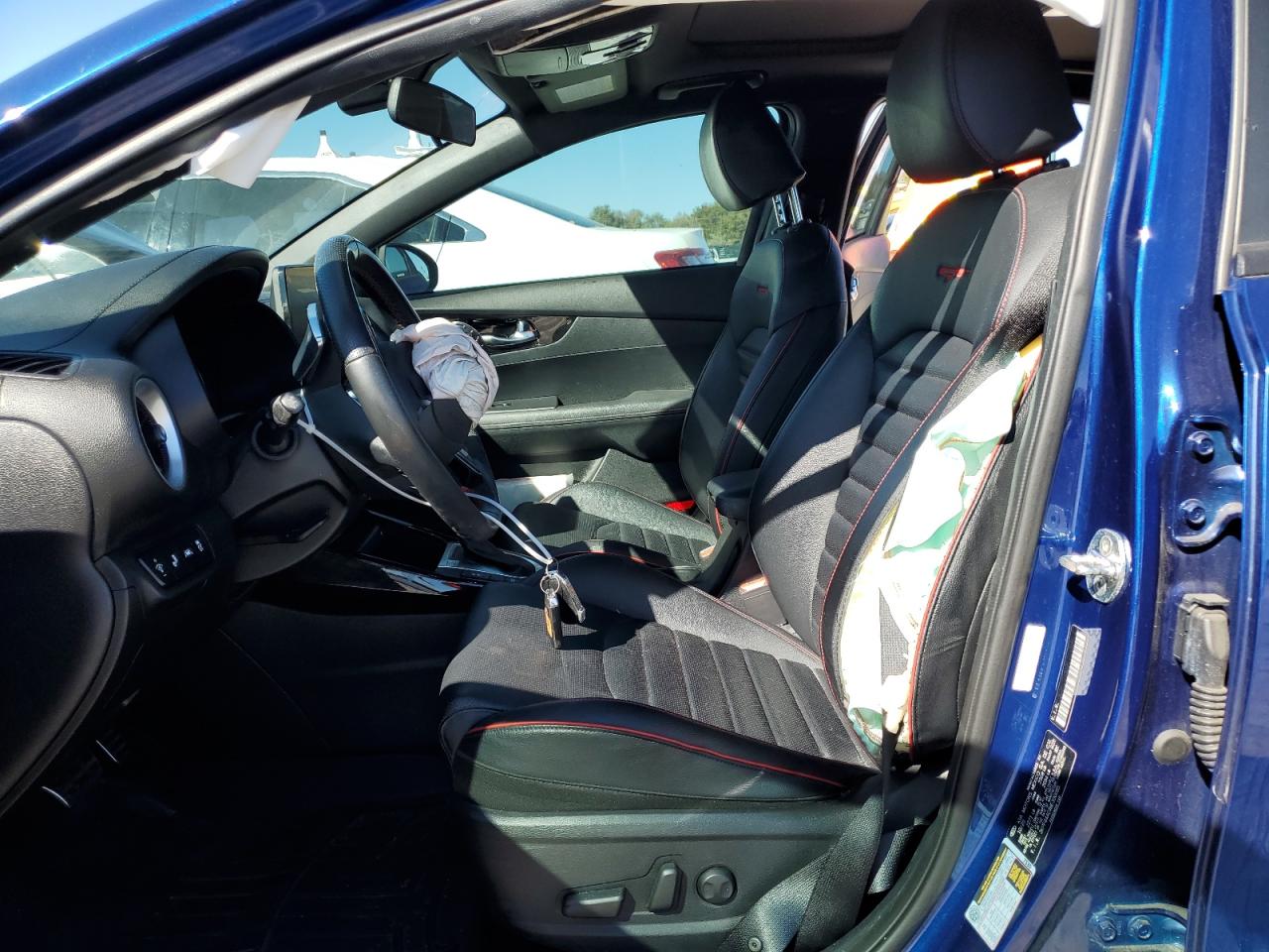 2021 Kia Forte - Image 7