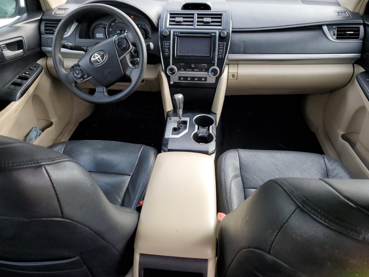 2014 Toyota Camry - Image 8