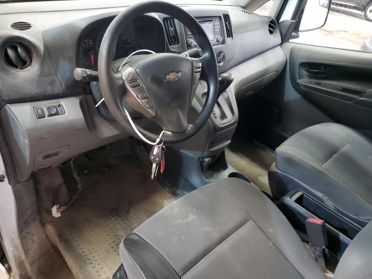 2018 Chevrolet Express - Image 8