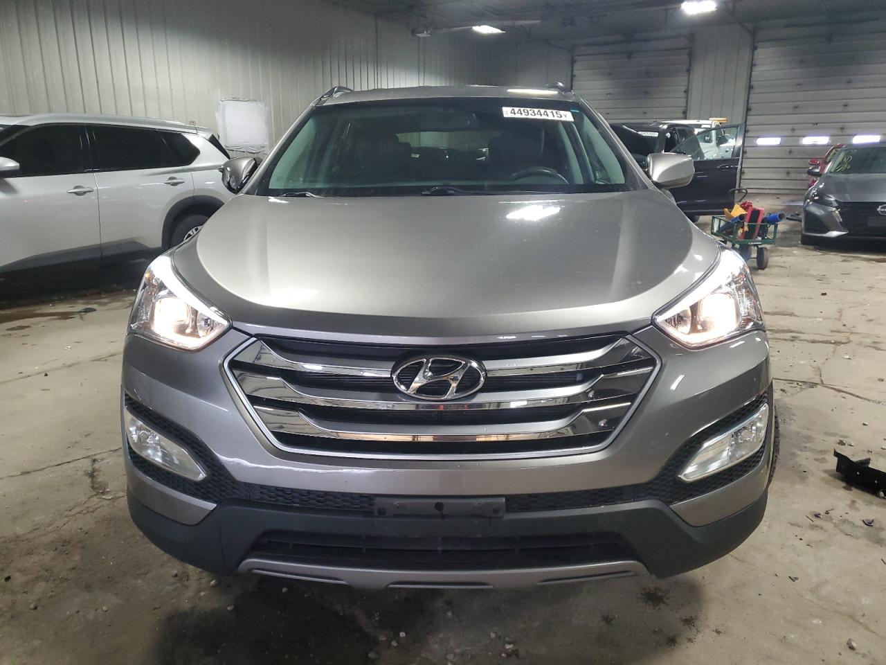 2015 Hyundai Santa Fe - Image 5