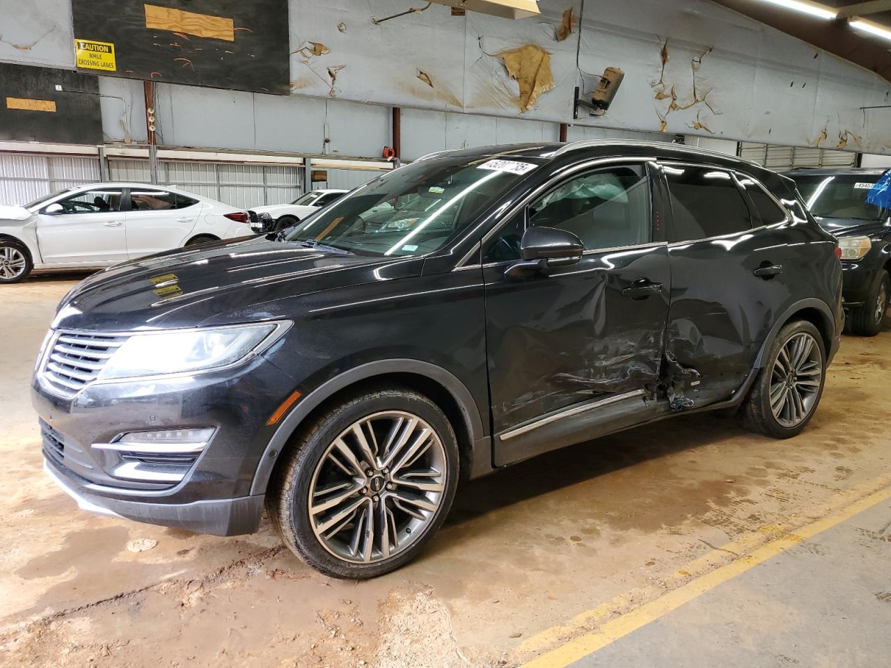 2015 Lincoln MKZ - Image 1