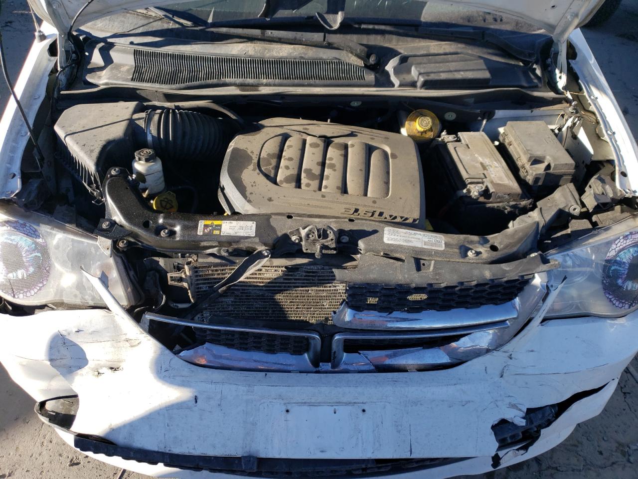 2019 Dodge Caravan - Image 14