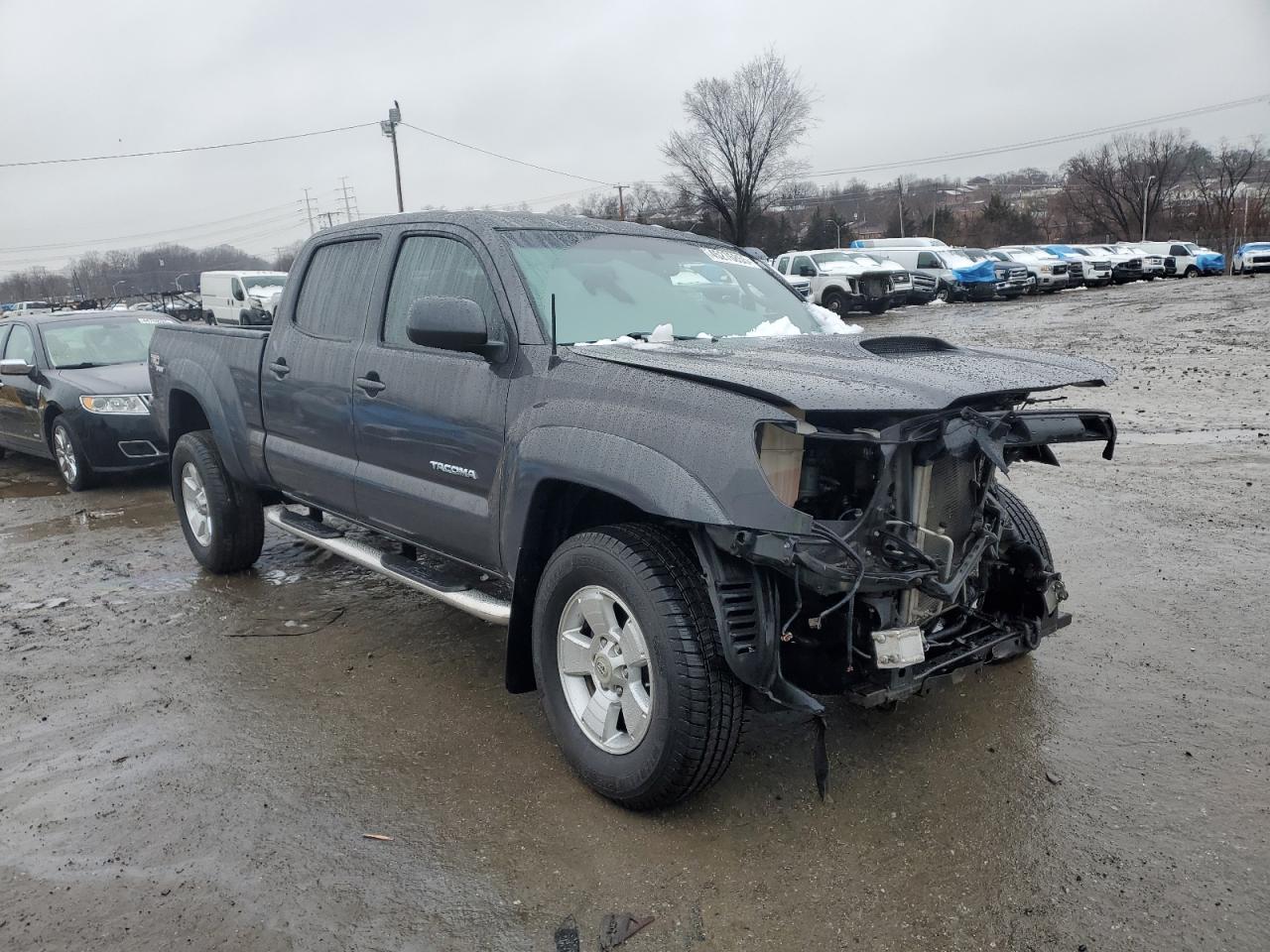 2011 Toyota Tacoma - Image 4