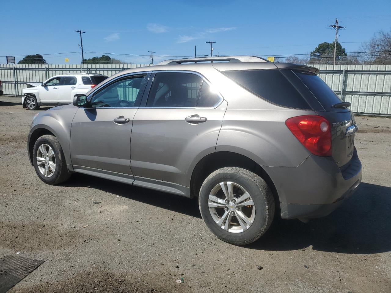 2012 Chevrolet Equinox - Image 2