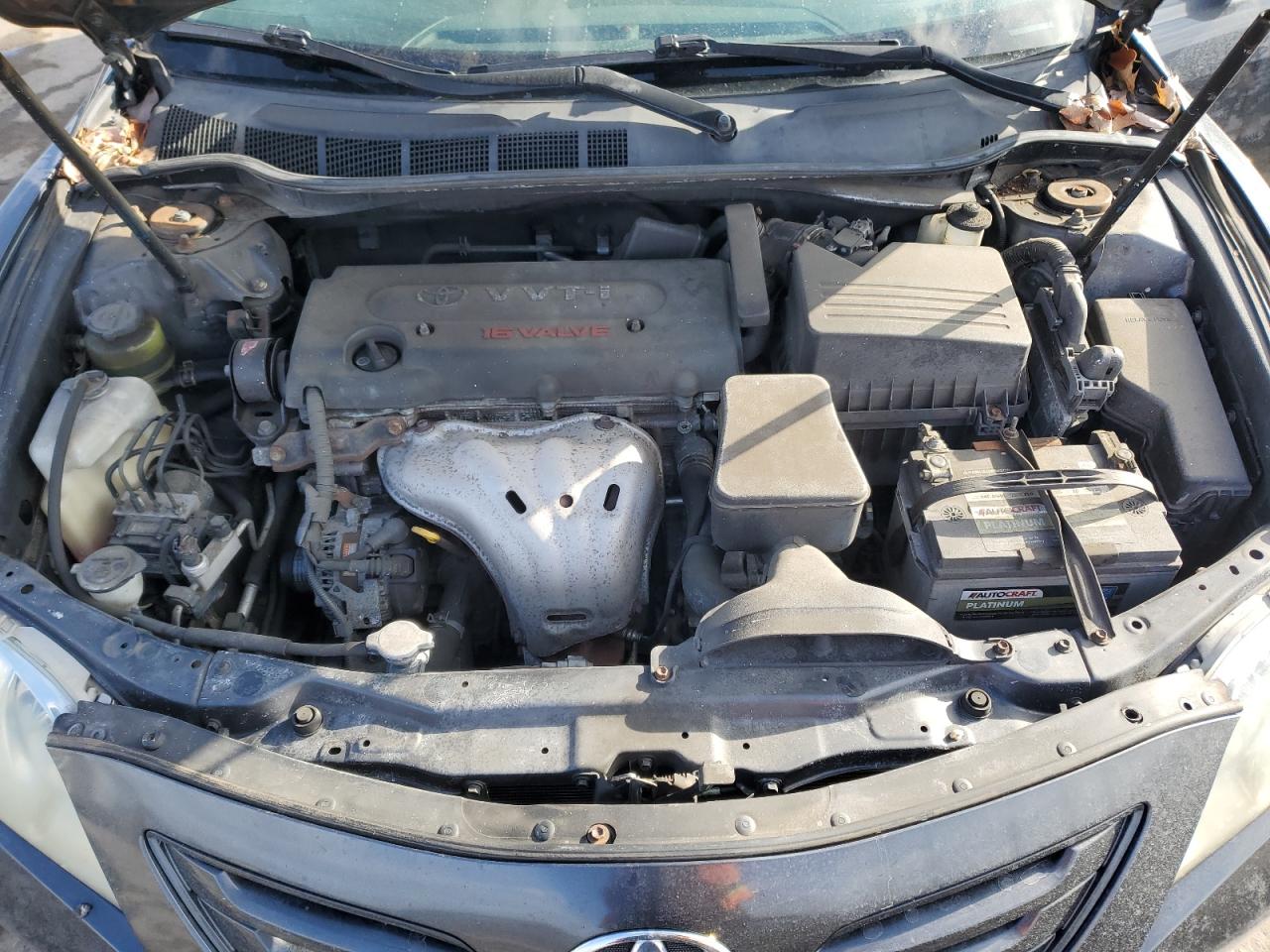 2009 Toyota Camry - Image 11