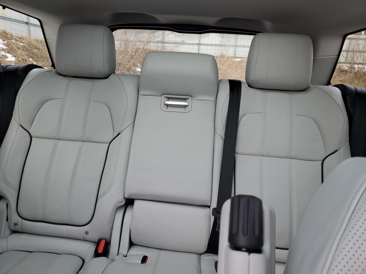 2016 Land Rover Range Rover - Image 10