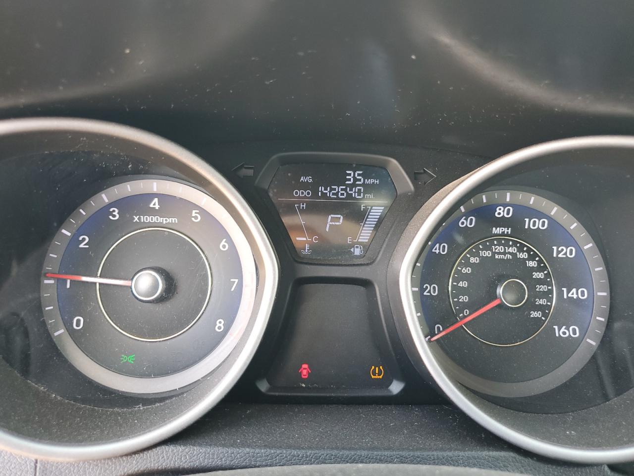 2013 Hyundai Elantra - Image 9