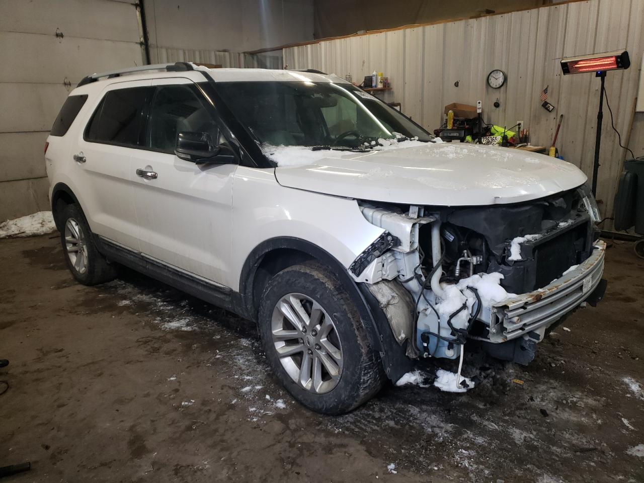 2015 Ford Explorer - Image 4