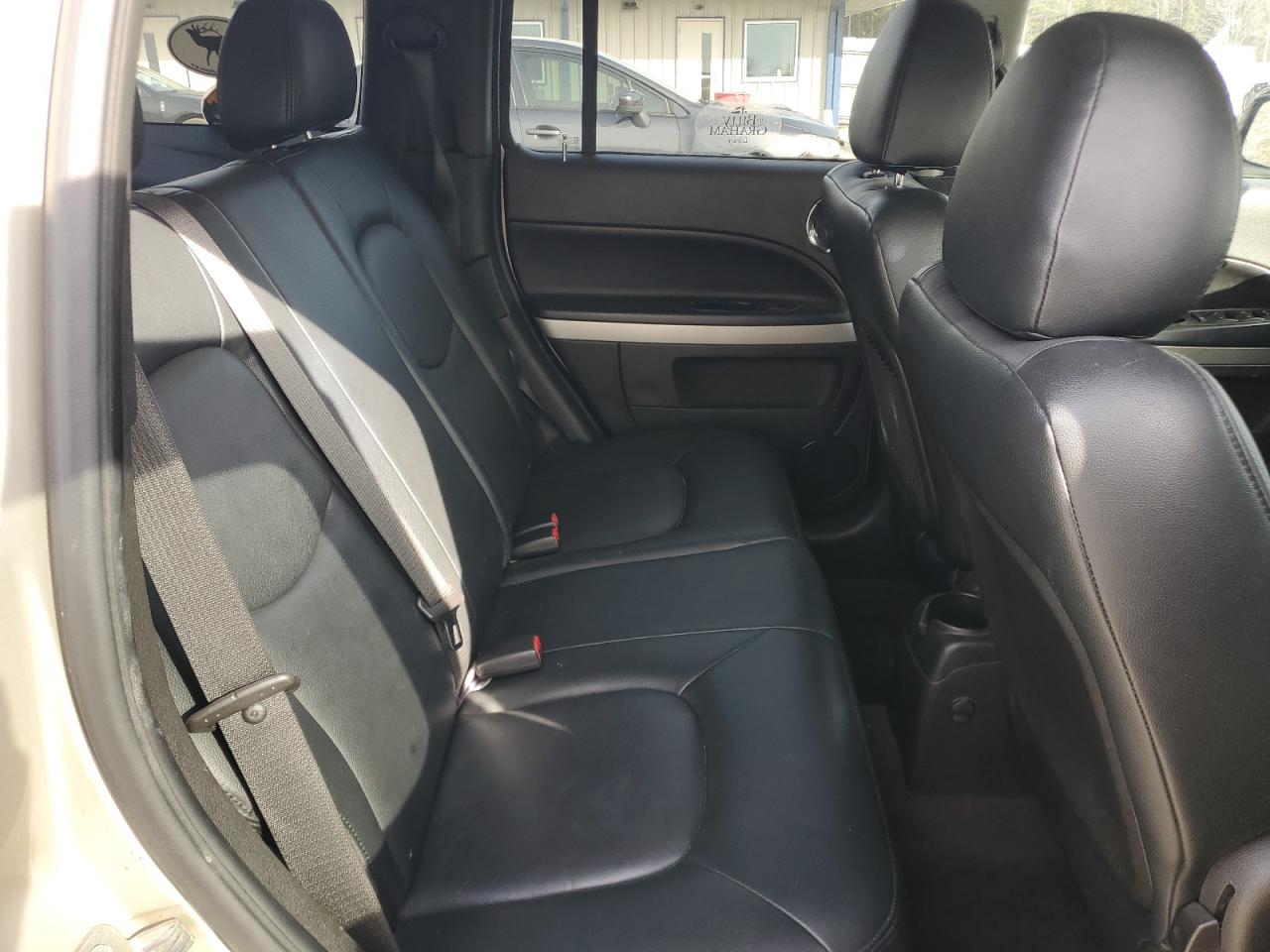 2009 Chevrolet HHR - Image 10