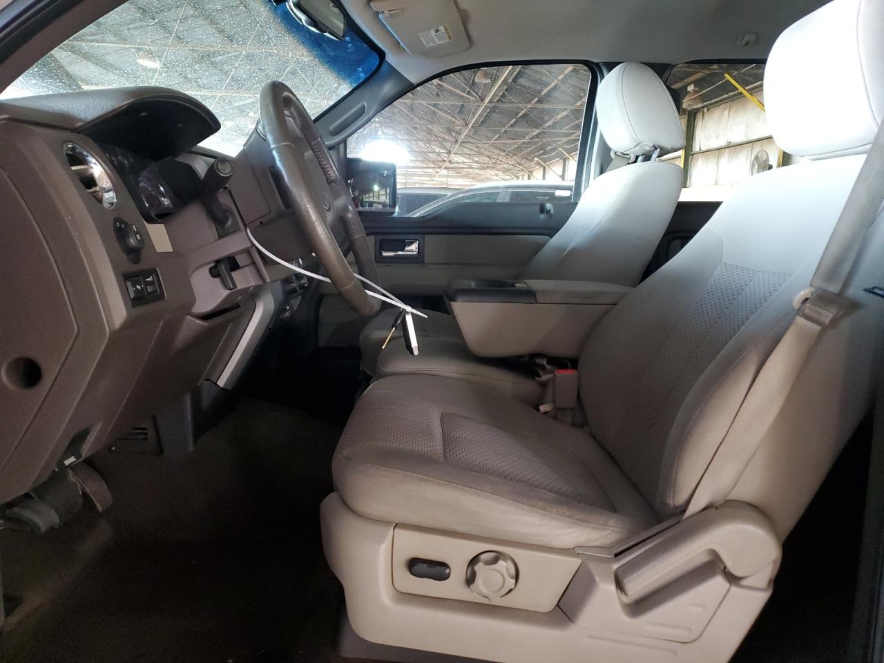 2009 Ford F-150 - Image 7