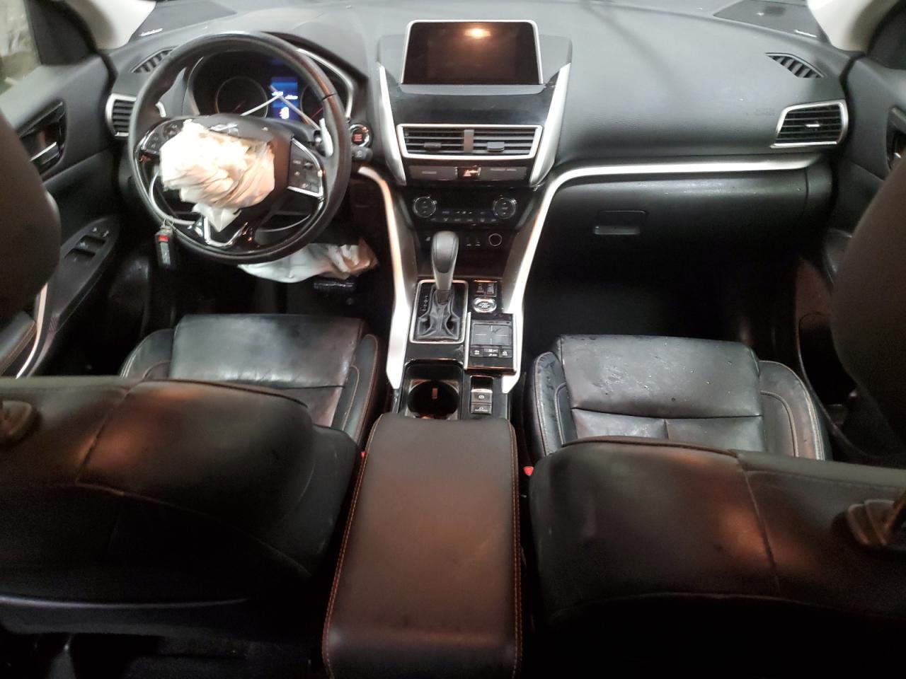 2019 Mitsubishi Eclipse - Image 8