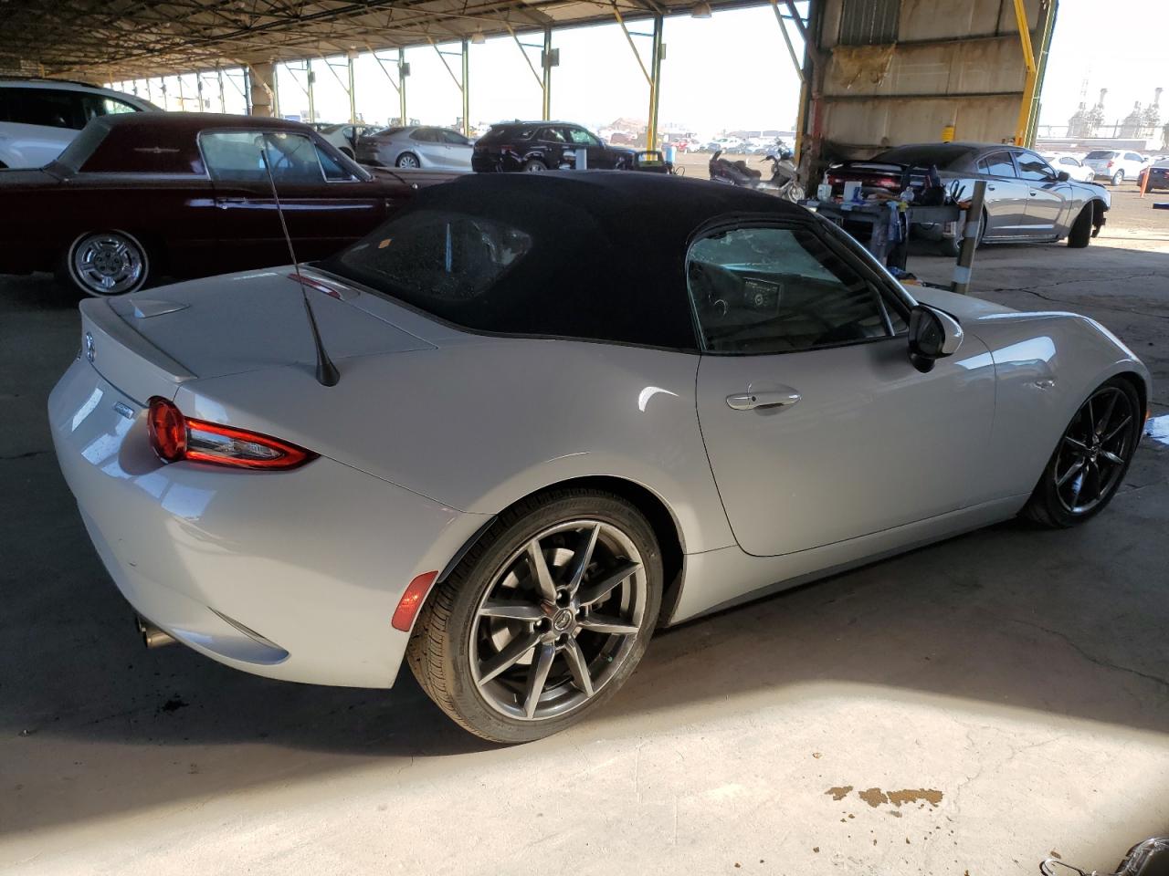 2016 Mazda MX-5 - Image 3
