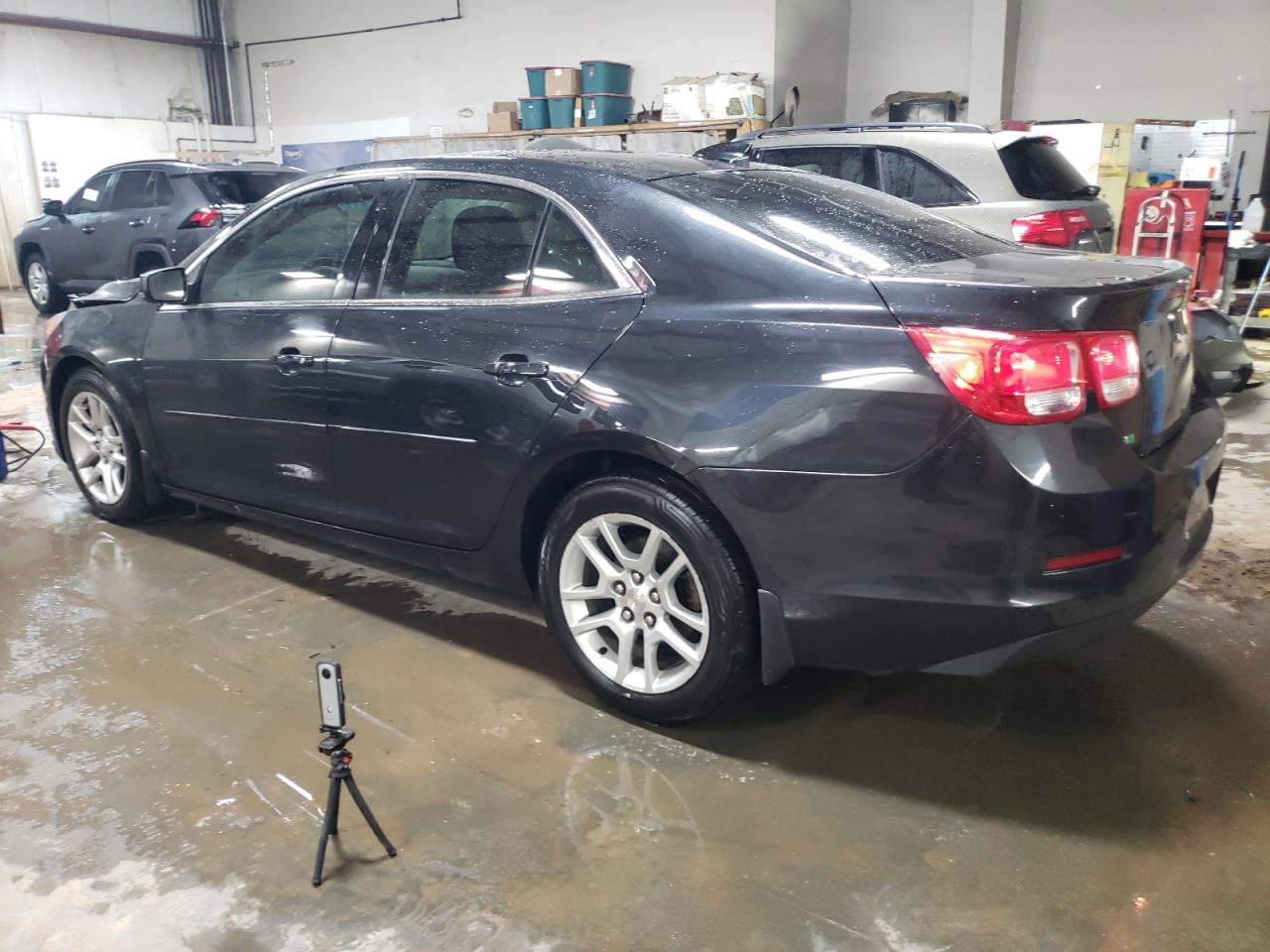 2015 Chevrolet Malibu - Image 2
