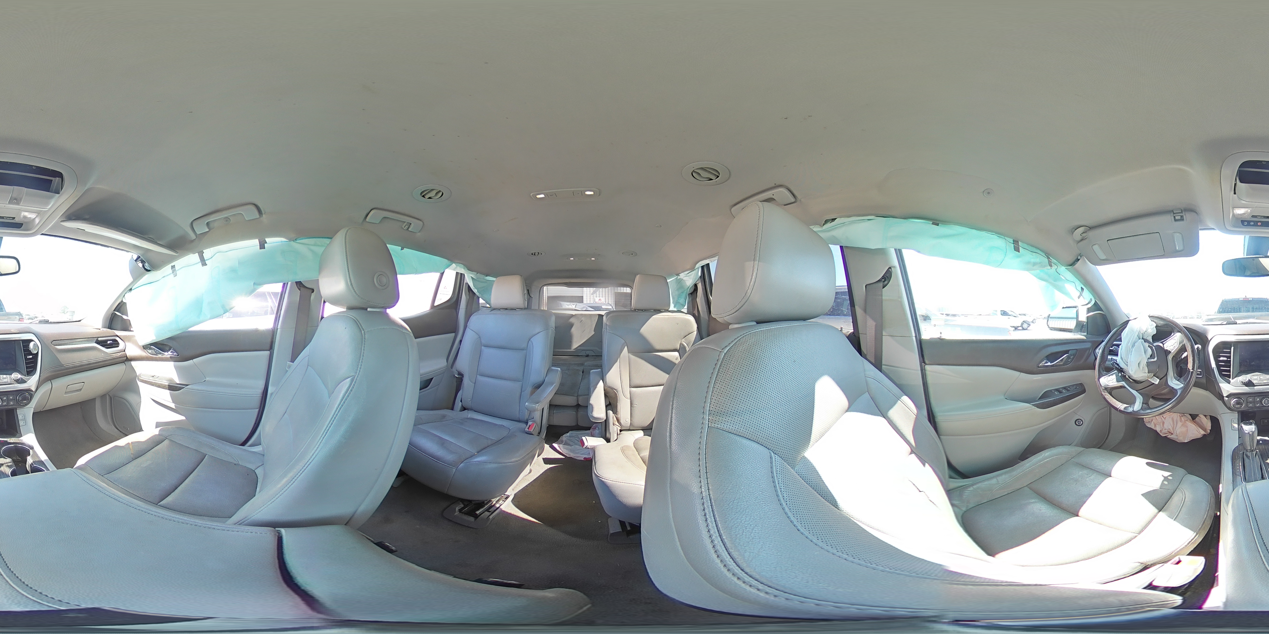 2018 GMC Acadia - Image 15