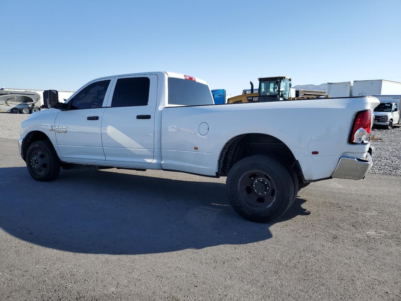 2017 RAM 3500 - Image 2