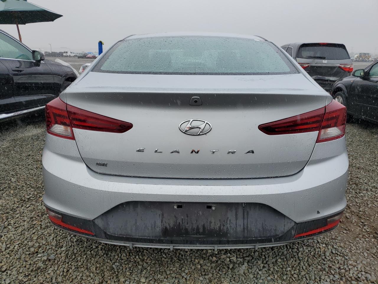 2020 Hyundai Elantra - Image 6