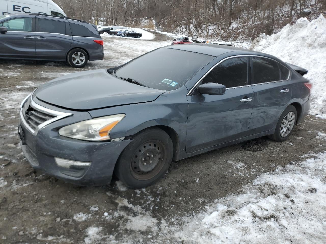 2013 Nissan Altima - Image 1
