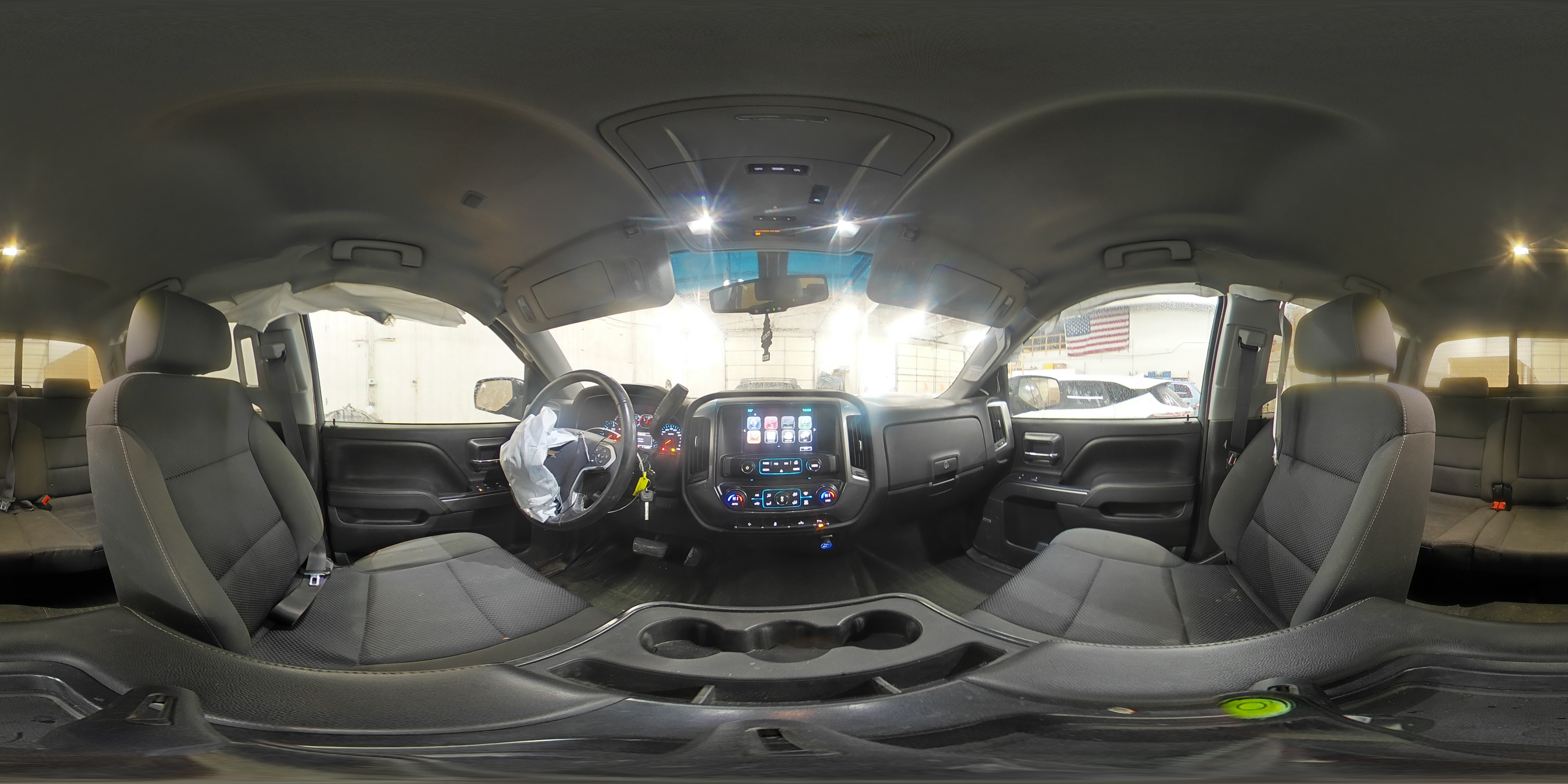 2016 Chevrolet Silverado - Image 13