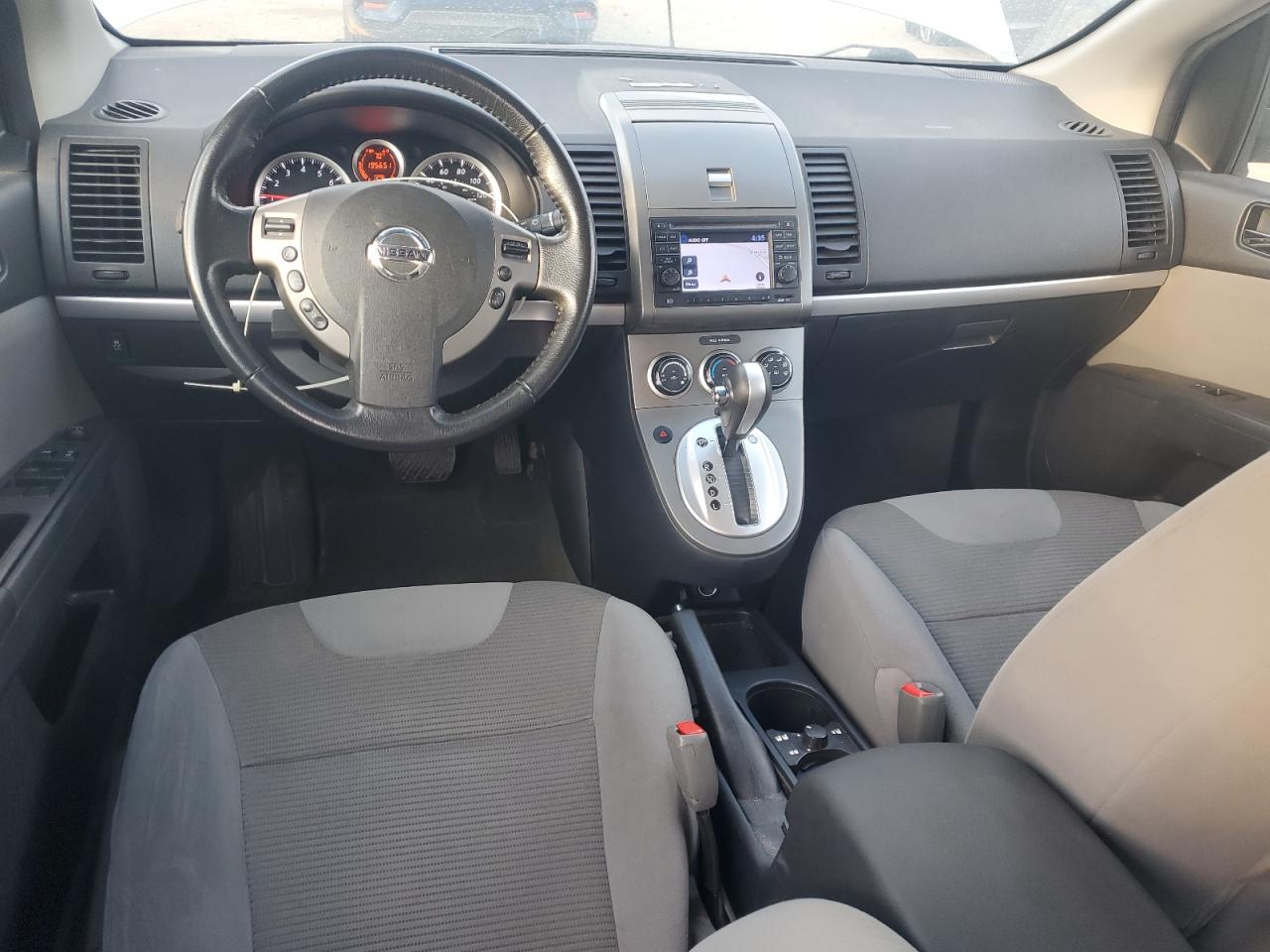 2012 Nissan Sentra - Image 8