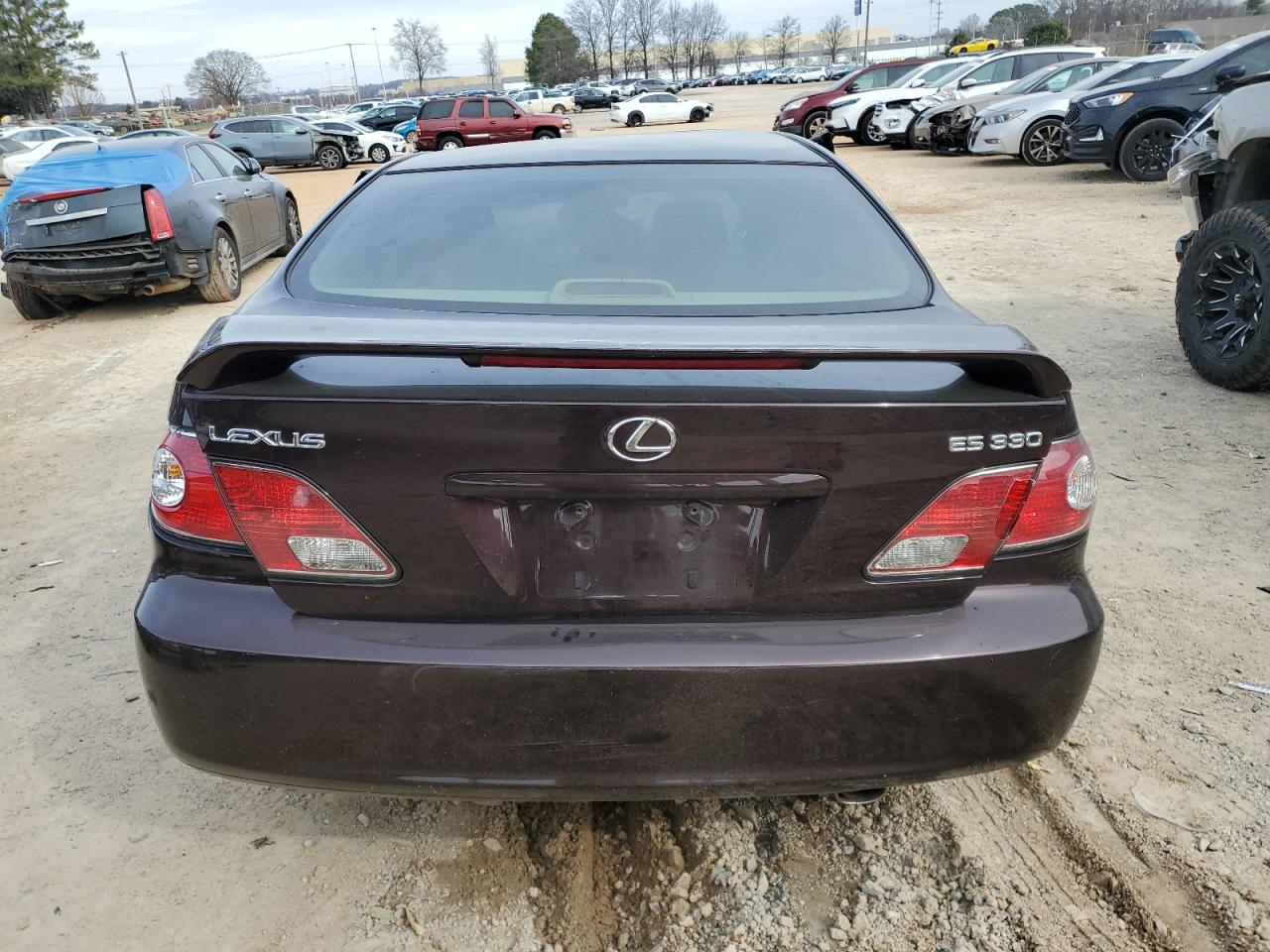 2004 Lexus ES - Image 6