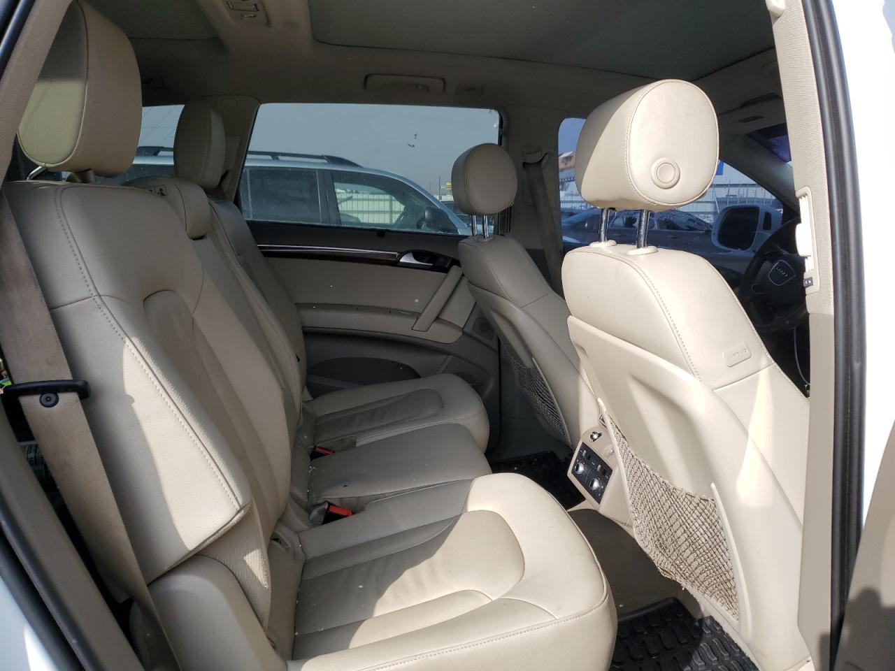 2014 Audi Q7 - Image 11