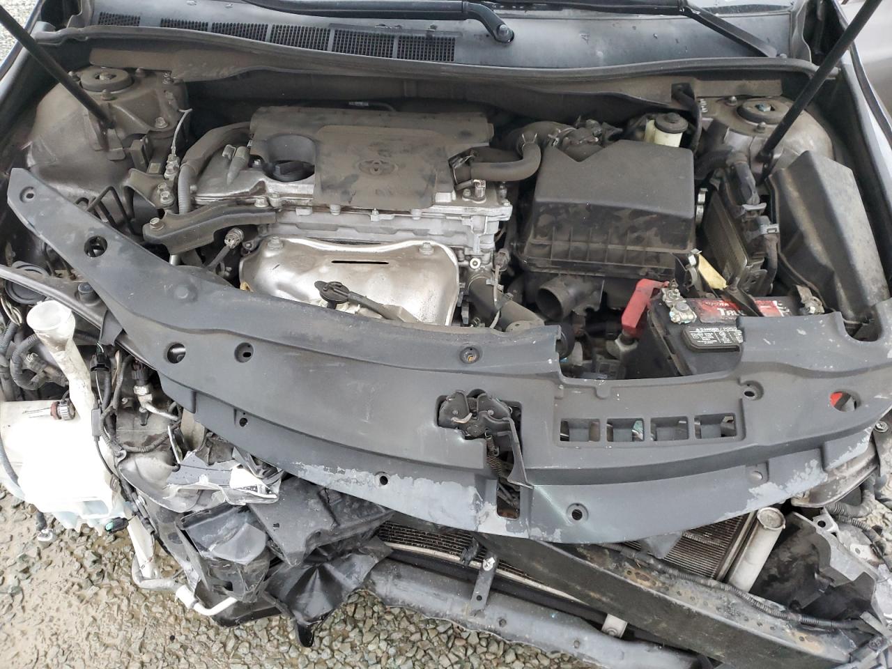 2015 Toyota Camry - Image 11