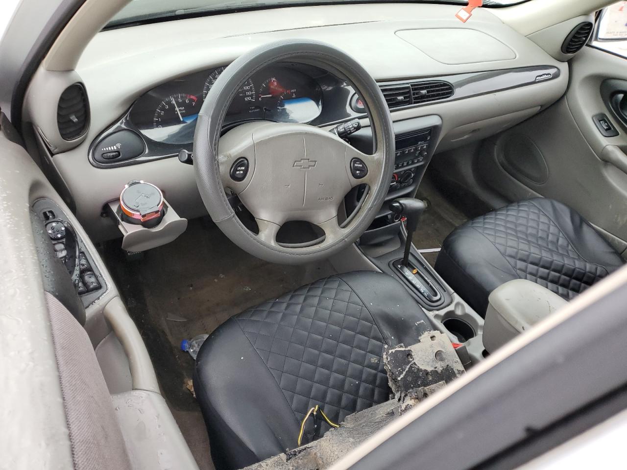 2001 Chevrolet Malibu - Image 8