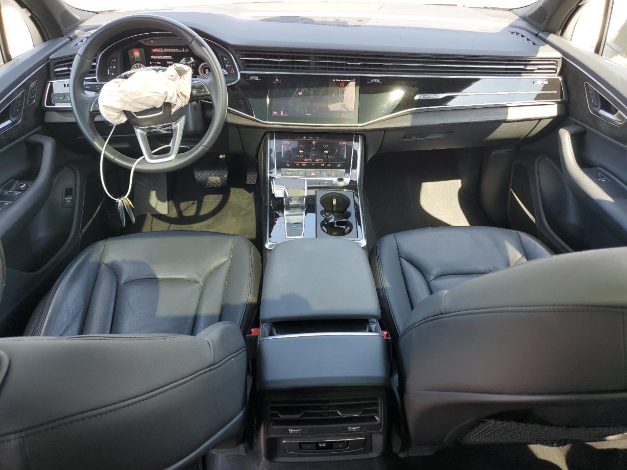 2021 Audi Q7 - Image 8