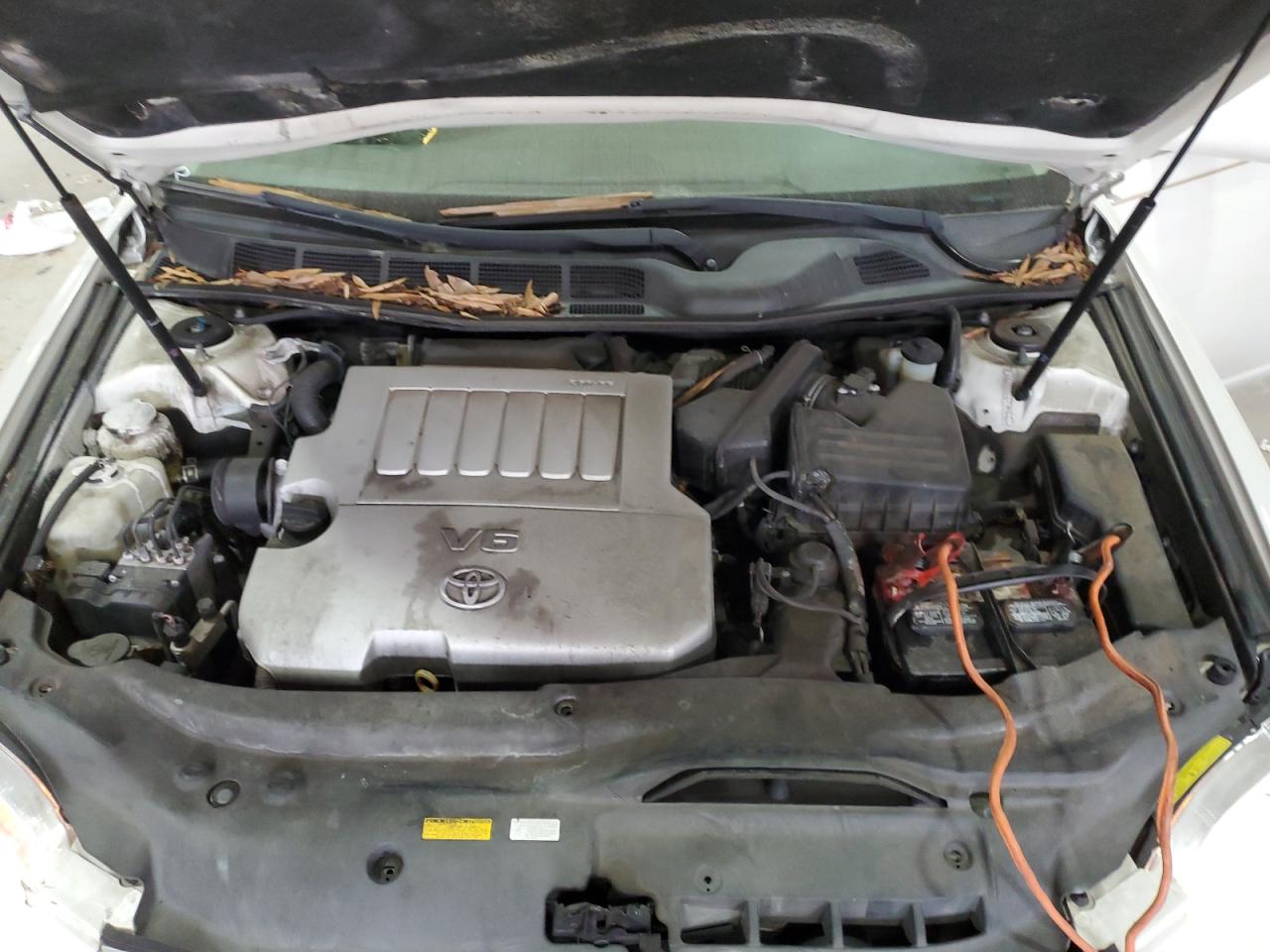 2009 Toyota Avalon - Image 13
