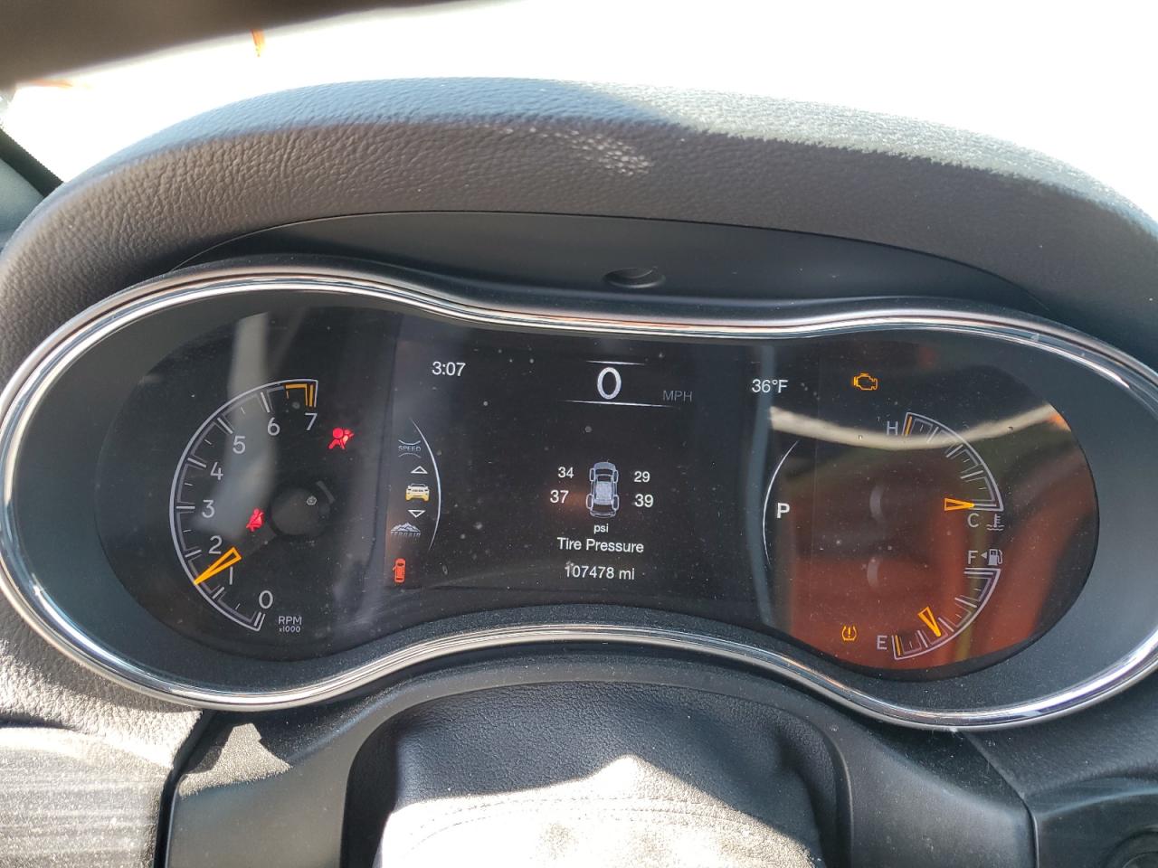 2019 Jeep Grand Cherokee - Image 9