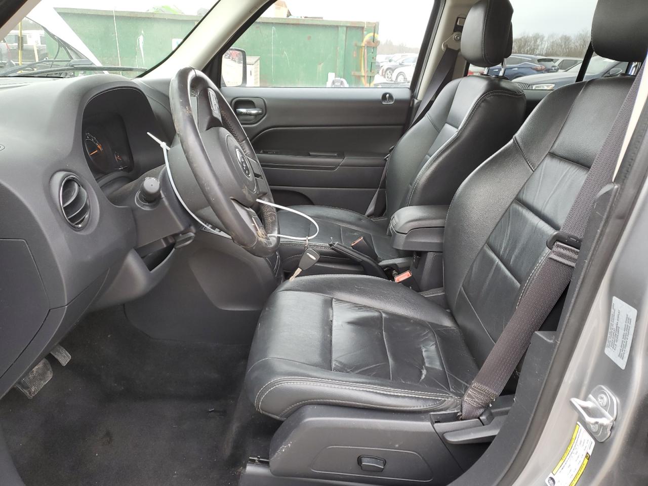 2017 Jeep Liberty (Patriot) - Image 7
