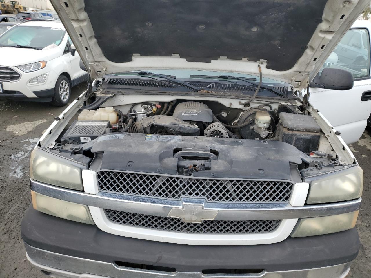 2005 Chevrolet Silverado - Image 11