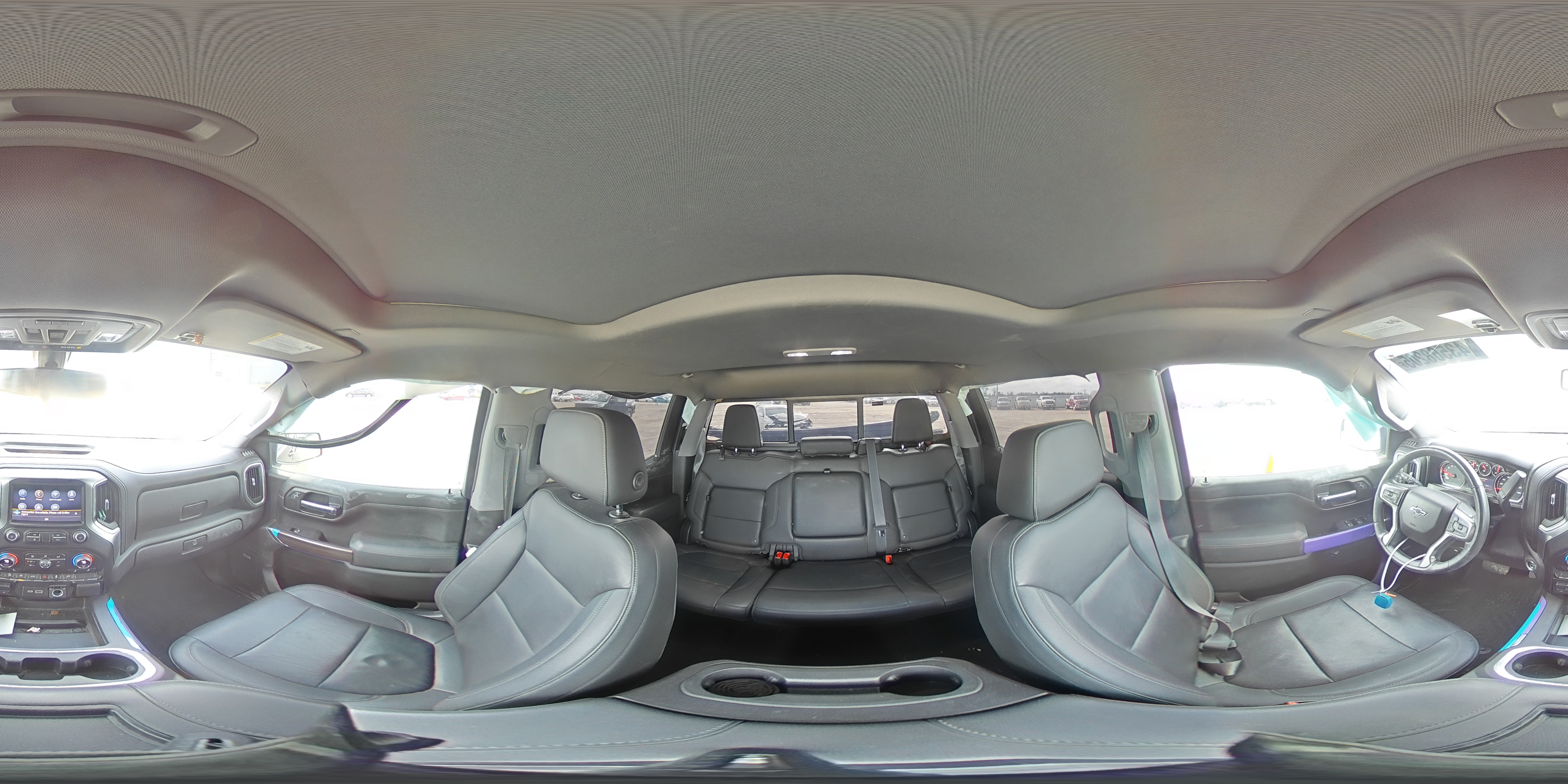 2021 Chevrolet Silverado - Image 12