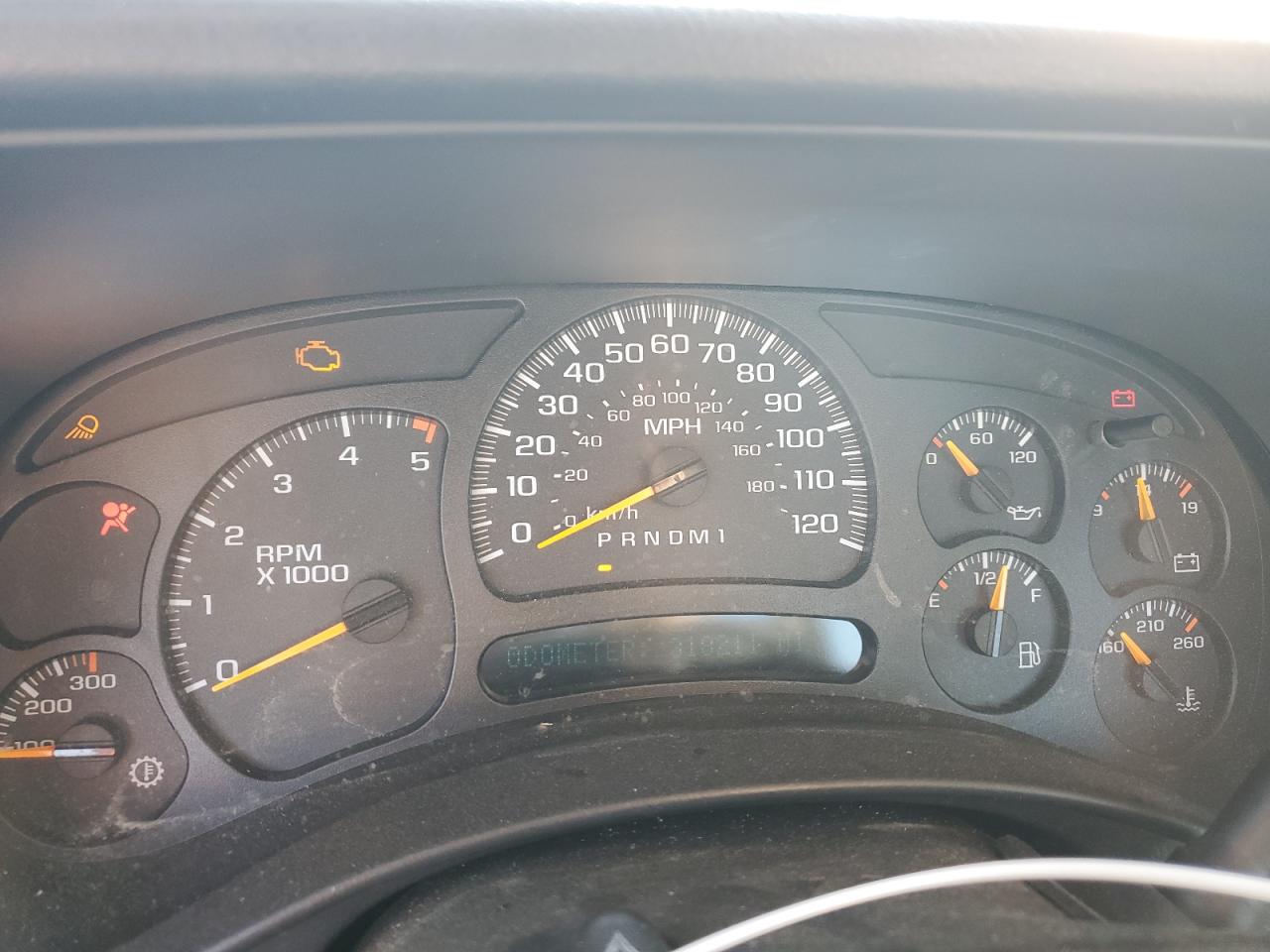 2007 Chevrolet Silverado - Image 9