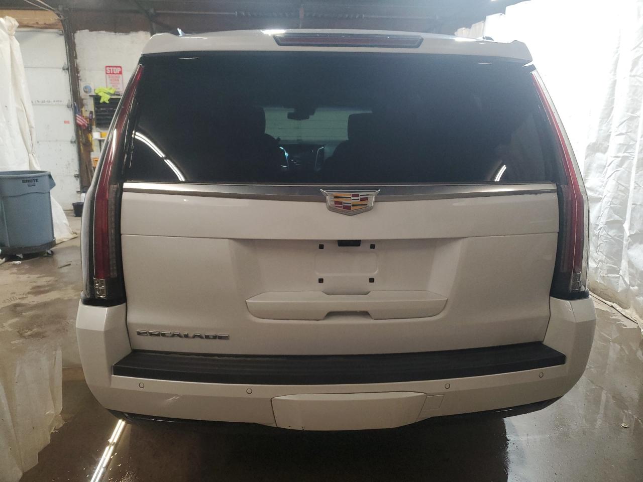 2019 Cadillac Escalade - Image 6