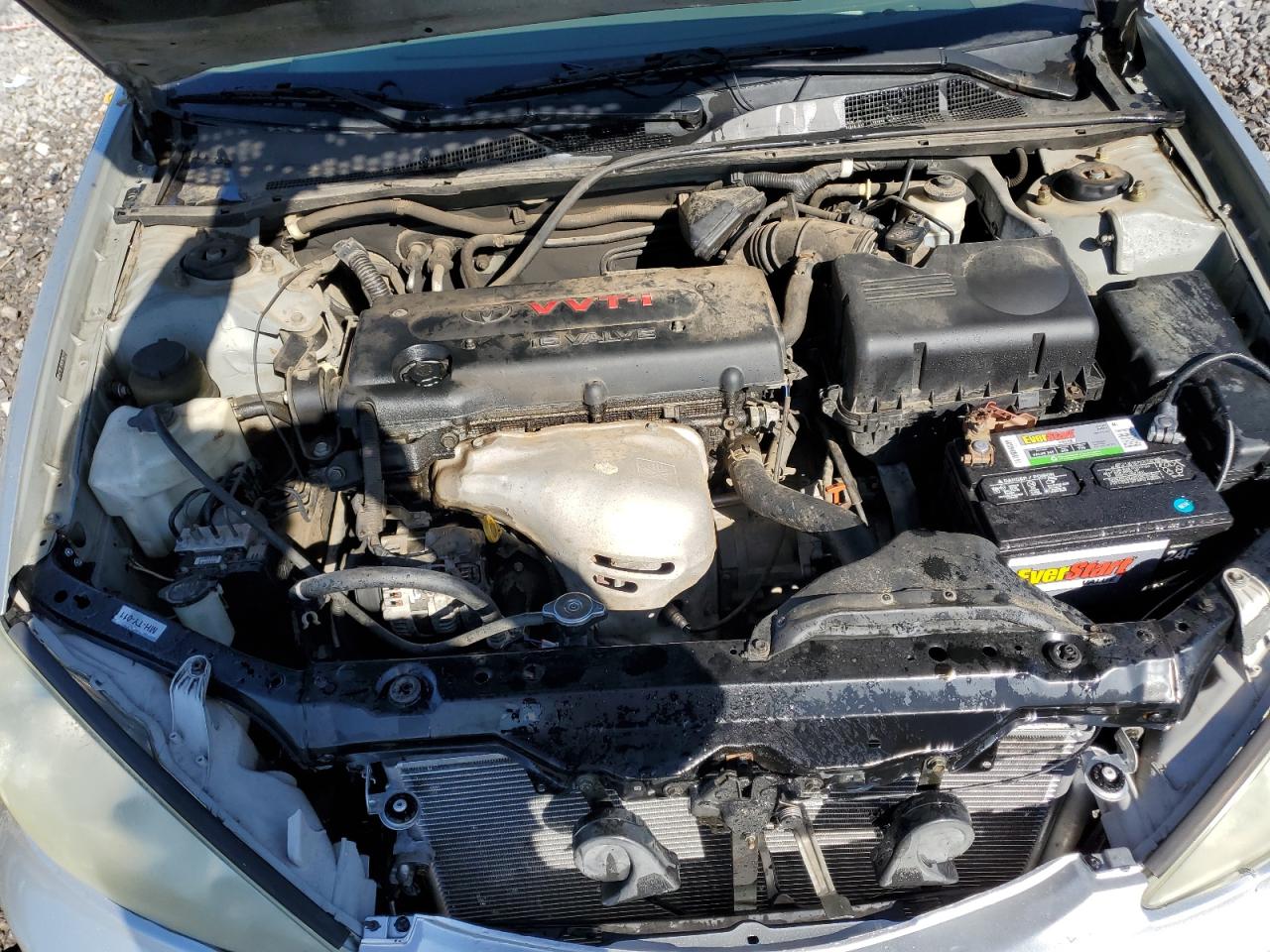 2005 Toyota Camry - Image 11