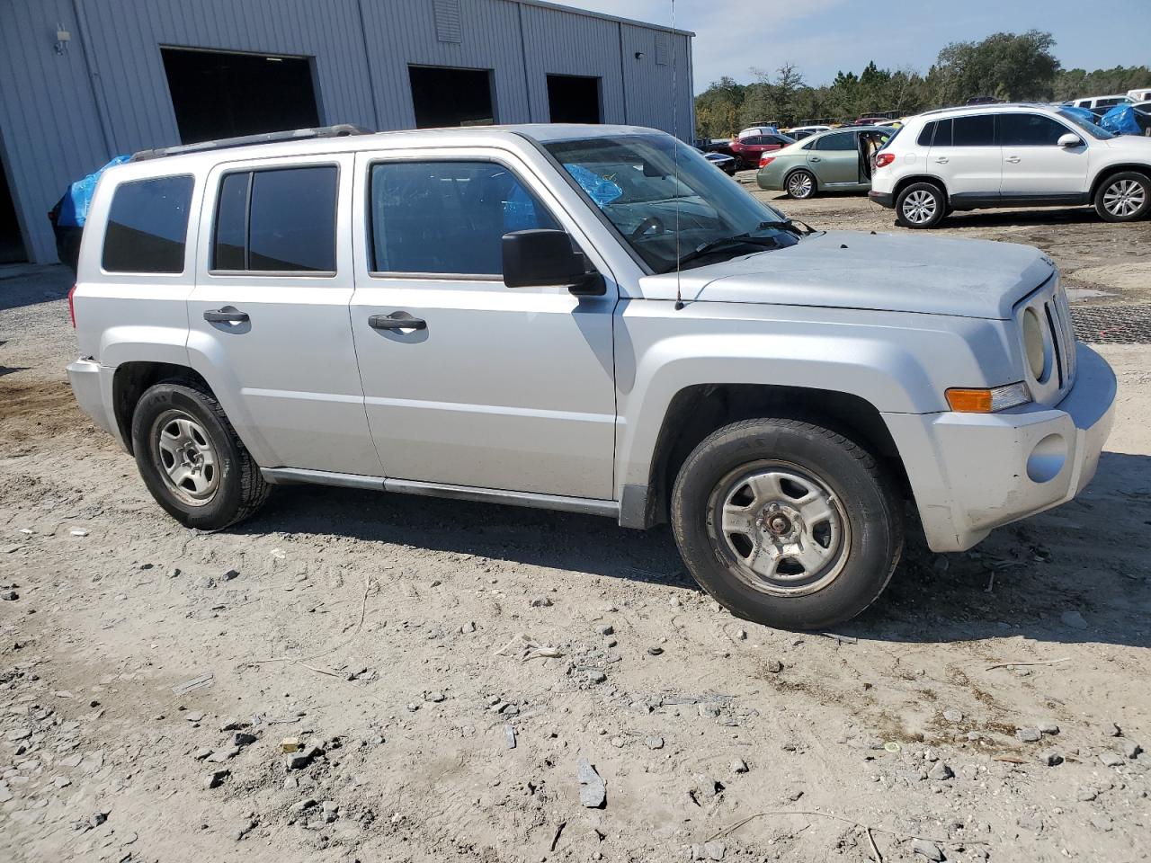 2008 Jeep Liberty (Patriot) - Image 4