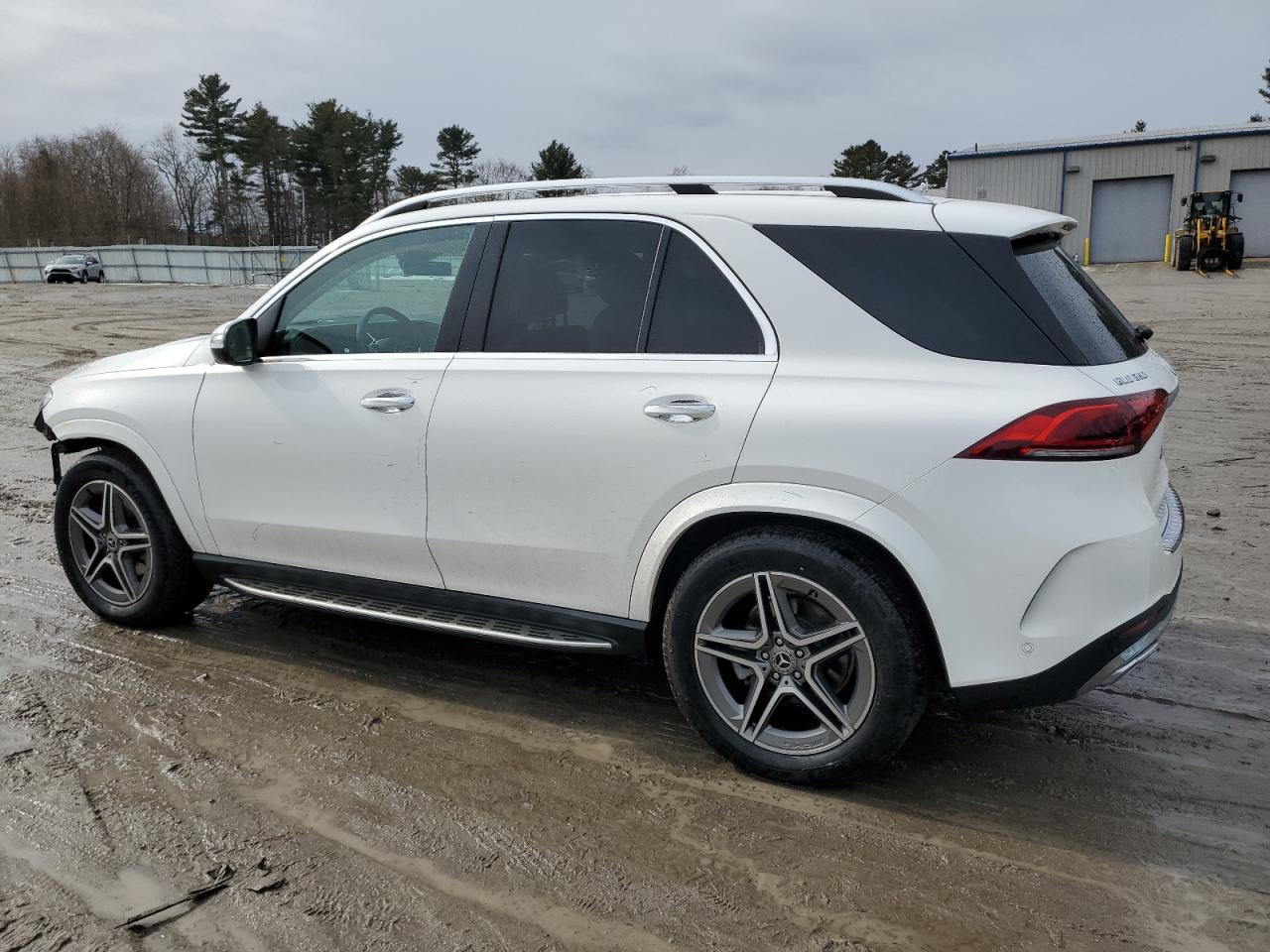 2021 Mercedes-Benz GLE - Image 2