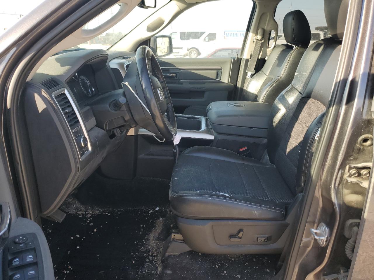 2017 RAM 1500 - Image 7