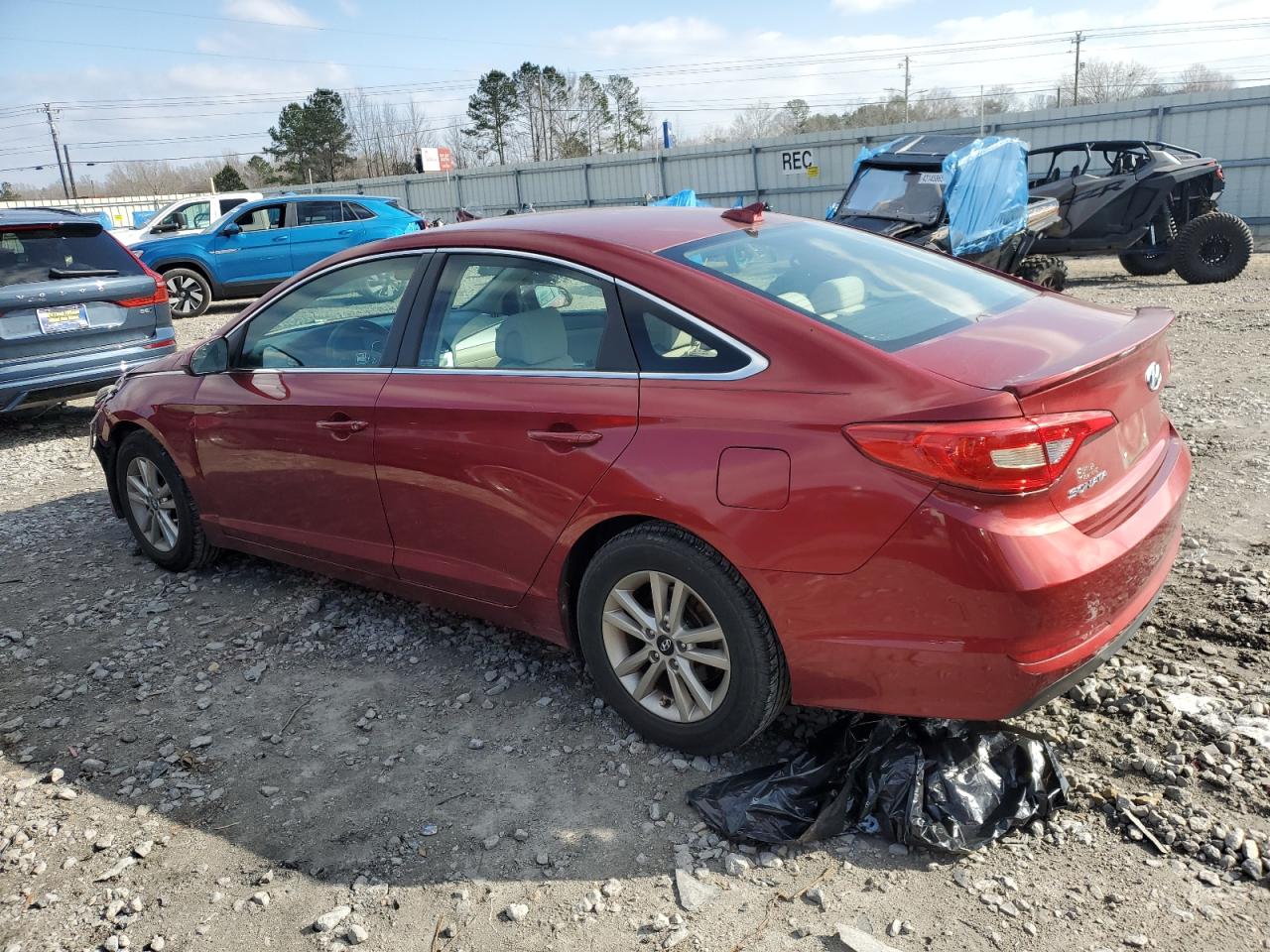 2015 Hyundai Sonata - Image 2