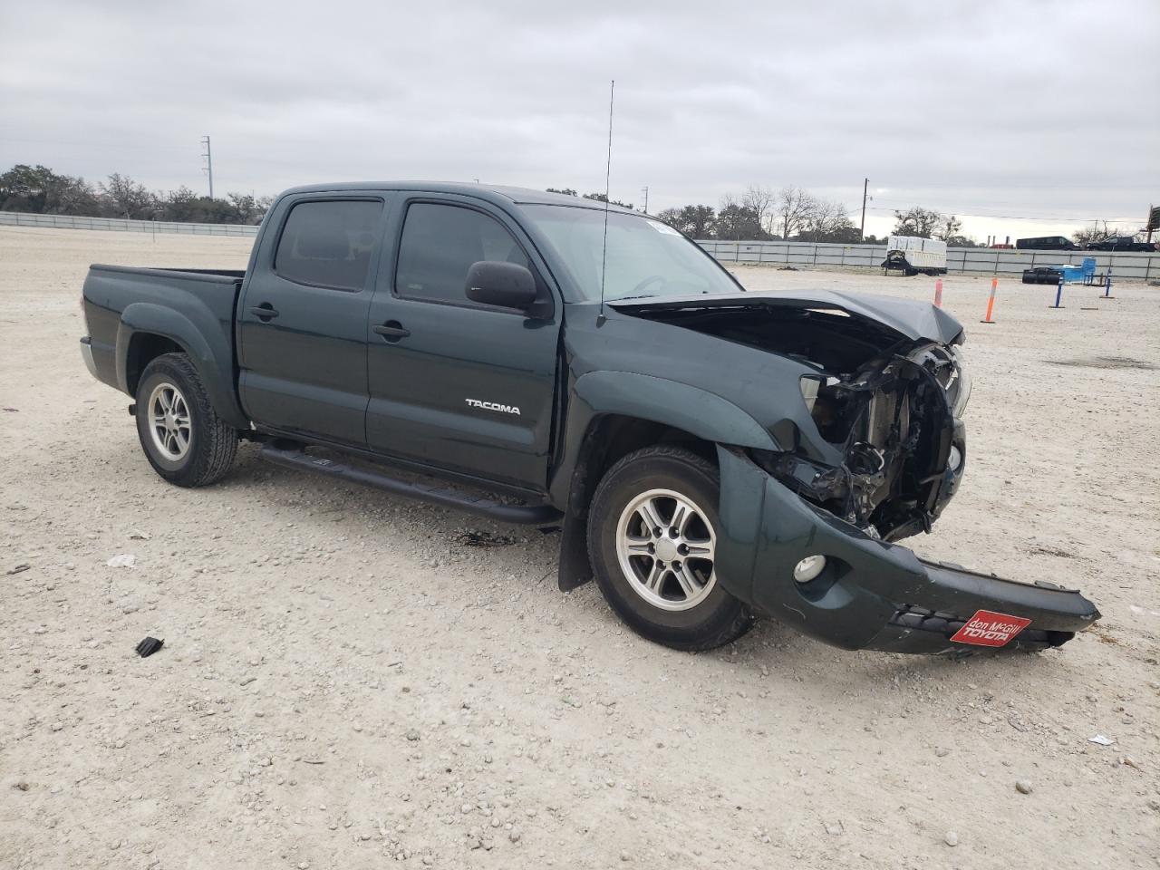 2011 Toyota Tacoma - Image 4