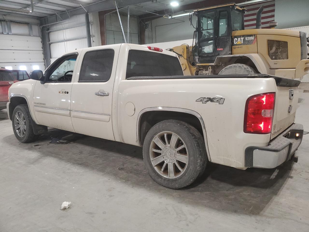2012 Chevrolet Silverado - Image 2