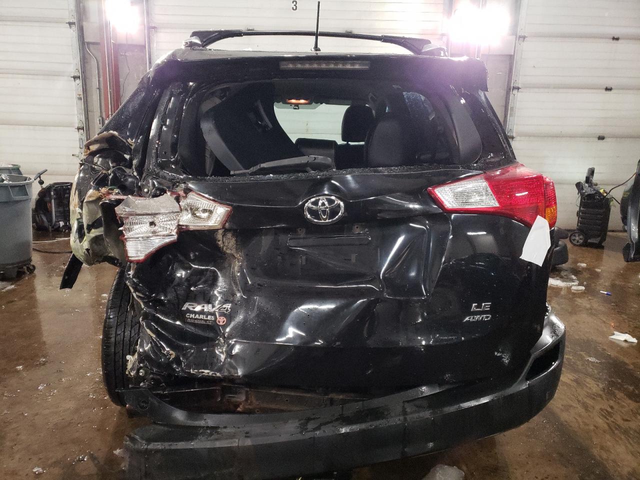 2014 Toyota RAV 4 - Image 6